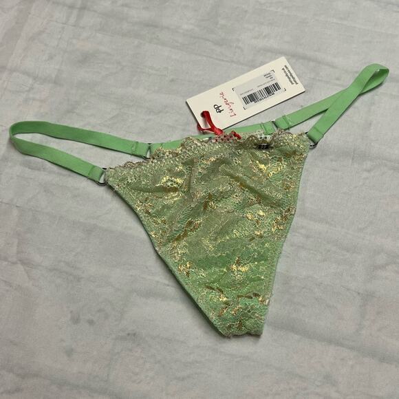 Pretty Polly Lace GString XS NWT - Picture 1 of 3